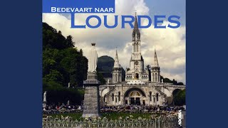 Sacramentsprocessie Benedictus van Lourdes [upl. by Ahsa]