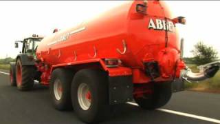 abbey machinery s Supper Tanker Range trailing shoe splash plate band spreader and injector [upl. by Buchalter]