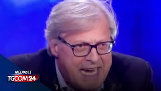 Vittorio Sgarbi perde le staffe con Vladimir Luxuria quotHai il co Eri o no un uomoquot [upl. by Noreht]