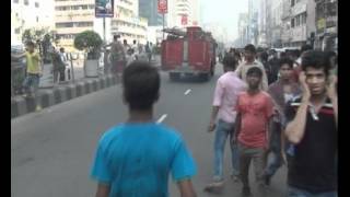 Accident by Fire Service Car at karwan Bazar Dhaka [upl. by Davidson300]