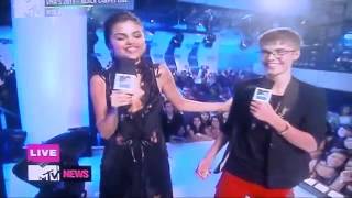 Justin Bieber Kiss Selena Gomez live at MTV Video Music Awards 2011 [upl. by Yblek]