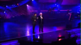 Kenny Rogers amp Lionel Richie  Lady LIVE [upl. by Eremehc]