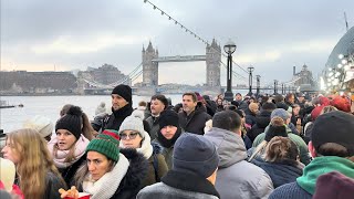 🇬🇧🎄🎅 LONDON CHRISTMAS MARKETS 2023 FAIRY LIGHTS STREET FOOD AND FESTIVITIES EXTREMELY BUSY 4K [upl. by Nhguavoj]