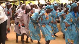 Une dance religeuse Tchadienne [upl. by Atikin354]