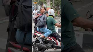 Jangan lupa pakek helm polisimenyapa viralvideo [upl. by Ephram]