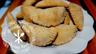 Deliciosas EMPANADAS DE CAJETA receta facil [upl. by Nipsirc]