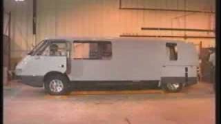 Moving an RV on Air Skids using Air Bearing technology [upl. by Jermayne278]