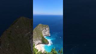 Keindahan pantai pulau Nusa penida villagelife nature suasanapedesaan rain [upl. by Litnahs646]