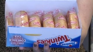 New Twinkies First taste test [upl. by Elvah]