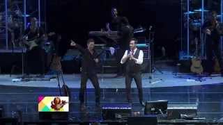 Luciano Pereyra y David Bisbal  Solo le pido a dios  Festival de Peñas Villa Maria 2015 [upl. by Enilarak]