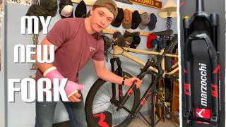 Unboxing New 26” Dirt Jumper Fork Marzocchi Bomber DJ [upl. by Welles]