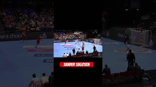 ¡SALVAJE Golazo de 9 METROS de Sander Sagosen sports handball player [upl. by Nachison872]