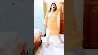 husn hai suhana gobinda song lovelike viral share subscribe dostoo [upl. by Ecam]