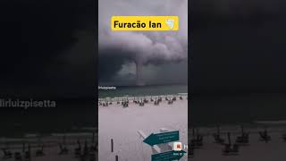 O Furacão Ian chegou na costa furacão tempestade tornado [upl. by Zwart]