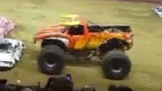 El Toro Loco Theme Song Council Bluffs 2010 [upl. by Nangem]