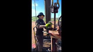 Pull out Pipes on Rig pullout drilling oil tripping rig [upl. by Cornia414]