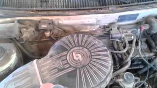 Vibracion de motor Suzuki Swift a 1500 rpm [upl. by Ahsetan397]