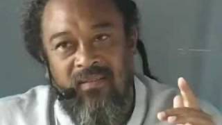 Why Ask quotWho Am Iquot  Mooji [upl. by Catt91]