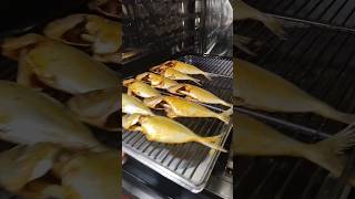 GRILL IKAN MATA BESAR FOOD SHORTS [upl. by Tnerual]