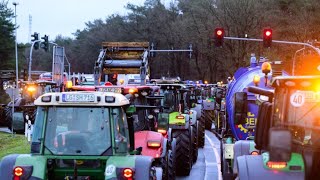 Bauernproteste und mögliche Lokführerstreiks in Deutschland [upl. by Herman]