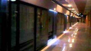 Platform Screen Doors PSD Istanbul Seyrantepe Metro Down Station [upl. by Omor153]