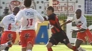 Aristizábal é o destaque do Vitória na decisão do Nordestão de 2002 [upl. by Yrdnal]