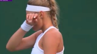 Drama at Wimbledon Dayana Yastremska 🇺🇦 refuses to shake hands with Varvara Gracheva 🇫🇷 🇷🇺 [upl. by Araf]