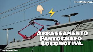 Abbassamento pantografo con sound locomotiva E 646 196 [upl. by Sew640]