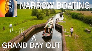 Narrowboat Canal Boats England A Grand Day Out On The Oxford Canal [upl. by Aicnetroh945]