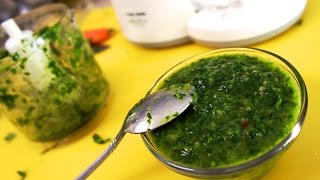 Como hacer Chimichurri  6 Pasos para preparar un Chimichurri [upl. by Oflunra82]