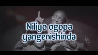 Kwako unipae uzimaMoyo wangu by guardian angel ft Dj kezz Kenya lyrics video [upl. by Nerej827]