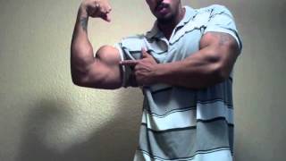 Bodybuilder Flexing to DMX Muscle God Samson Biggz [upl. by Thrift488]