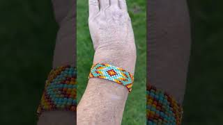 Native American seed bead loom bracelet beadingtutorials jewelry [upl. by Millard961]