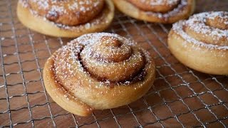 Zimtschnecken Selber Machen Rezept  Homemade Cinnamon Rolls Recipe  ENG SUBS [upl. by Aynotahs]