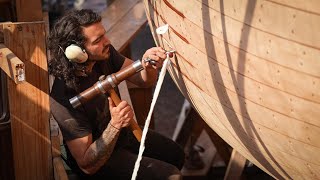 Caulking Corking a wooden boat Tally Ho  EP96 [upl. by Meijer]