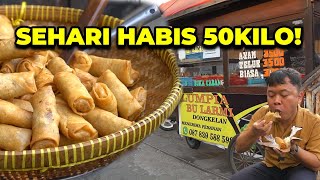 SAKING LARISNYA 1000 LUMPIA LUDES PADAHAL CUMA JUAL DI PINGGIR JALAN LUMPIA BU LARMI kulinerjogja [upl. by Sumaes]