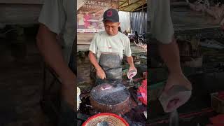 Mahi mahi fish cutting cooking fishcutting food asmr streetfood seafood shorts fishing [upl. by Jakob]