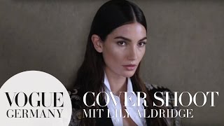 Cover Shoot mit Lily Aldridge – ModeAbenteuer im Video  VOGUE Behind the Scenes [upl. by Kidd]