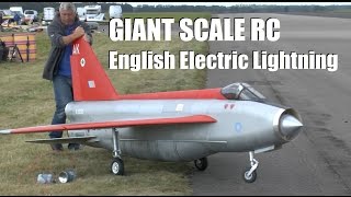 GIANT SCALE RC ENGLISH ELECTRIC LIGHTNING DUAL TURBINE ELVINGTON LMA SHOW 2014 [upl. by Talanta]