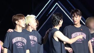 220820 SMTOWN 엔딩 빛 엑소 ending Hope EXO feat 엑소찾아 삼만리 [upl. by Errol]