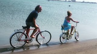 La Bicicleta Shakira y Carlos Vives OFICIAL SONG [upl. by Etheline999]