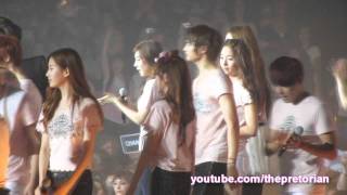 FANCAM SM Town 2011 World Tour Paris  Day 1 Ending [upl. by Dunn]