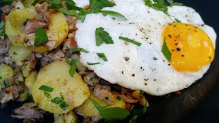 Tiroler Gröstl Rezept  Traditionelles österreichisches Gericht [upl. by Anier]