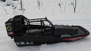 INSANE rc BOAT ON SNOW VERY FASTaerotrooper 25quot air boat [upl. by Eceryt]