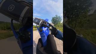 YZ 125 WHEELIE RAW SOUND fullgass italianlake yz125 bikelife gardalake yamaha [upl. by Schulman38]