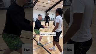 Attacking closeouts hoopstraining basketball basketballtrainer ballislife nba [upl. by Nalim220]