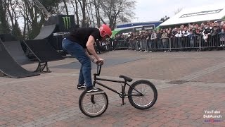 Augustfehn BMXFahrer Mike Hendrick aus Belgien BMX Stunt Show Monster Energy [upl. by Gotthelf]