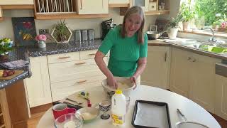 How to make Traditional Irish Soda Bread  “EASY” Takes 5 minutes  Irish Grandma ☘️ [upl. by Gardiner]