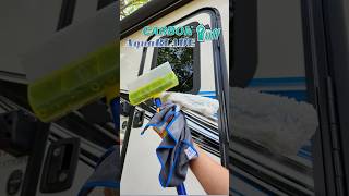 Fall Window Cleaning with the AquaBLADE and CARBON Tuffs [upl. by Mignonne367]