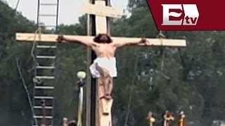 Muere crucificado Jesús de Nazareth en Iztapalapa  Titulares de la Tarde [upl. by Arica378]